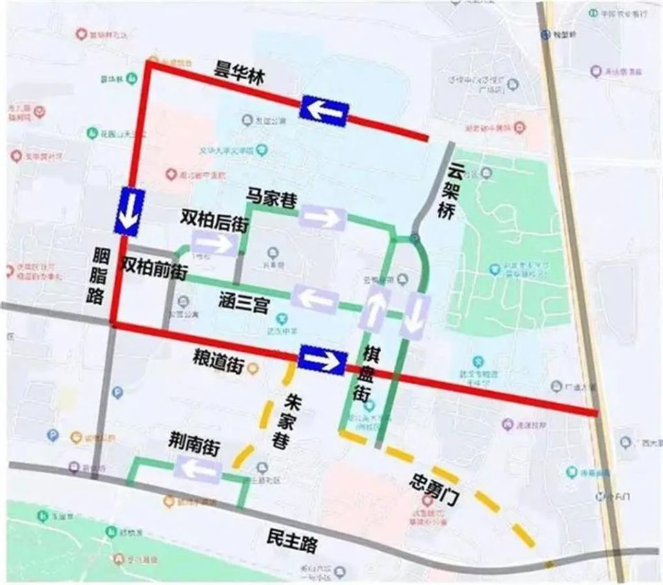 建议前往昙华林景区的游客,来一场city walk,体验慢生活.乘坐公交