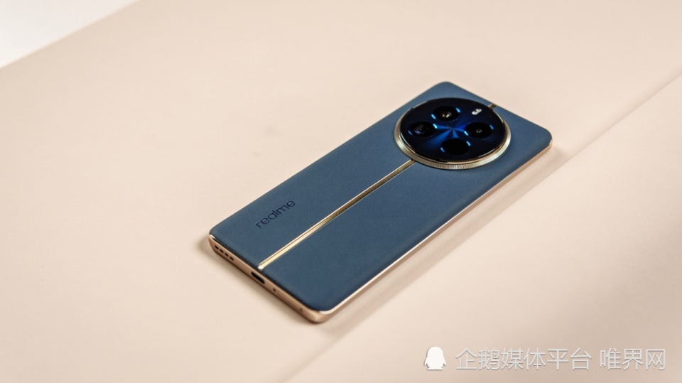 真我12 pro 评测:顶级设计,一流影像,2k价位_腾讯新闻