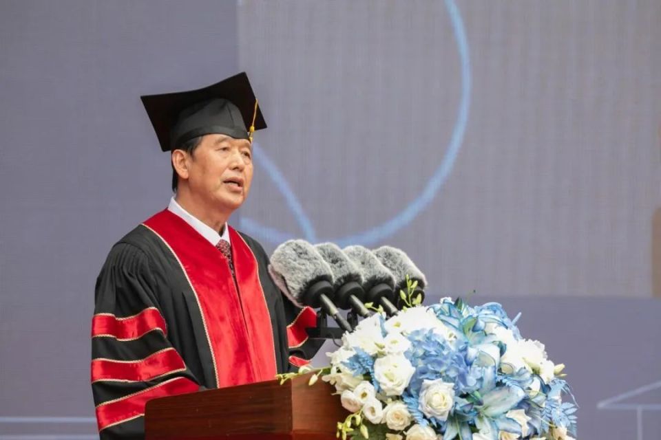 熊同学养牛,真牛!