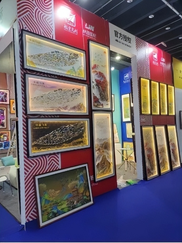 我省航空文创品牌参展第21届中国框业与装饰画展览会