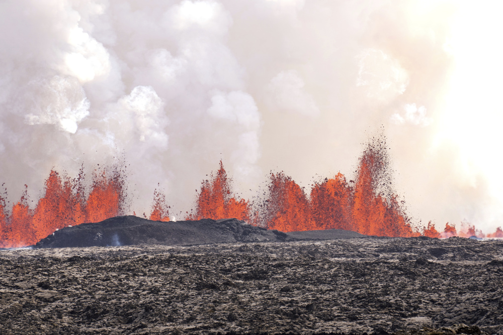 毒火山爆发图片图片