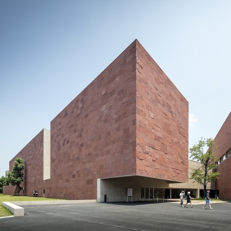 “建筑诗人”西扎上海大展：重返一场跨越时空的建筑之旅_腾讯新闻