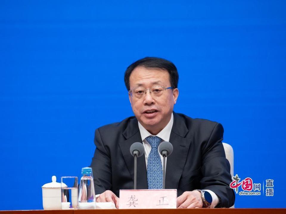上海市市长龚正上海将在增强安全可控能力的基础上深入实施高水平金融
