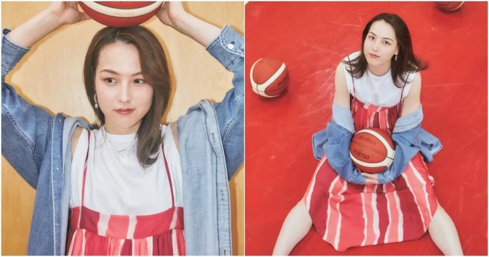 大谷翔平首晒与新婚妻子合影身高1米8的27岁前女篮运动员