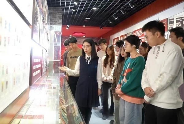 哈尔滨华德学院全面推进"大思政课"建设