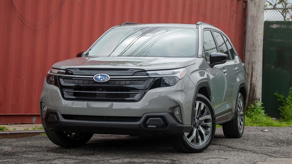 不知何时能够引进国内,全新斯巴鲁森林人实车图发布