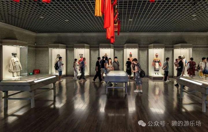 上博人民广场馆参观全纪录：中国少数民族工艺馆