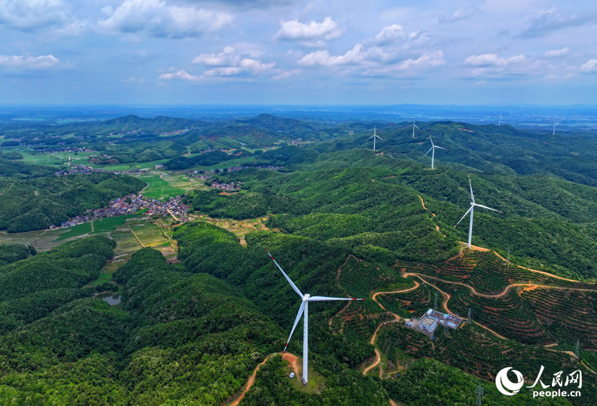 江西抚州东乡区:风力发电 绿色发展