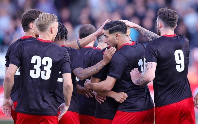 荷乙:布雷达vssbv精英,谁能占据晋级先机?