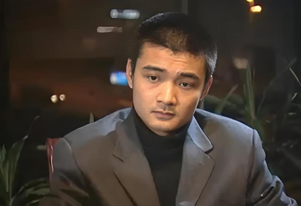 《黑洞》演员黄翀去世，仅57岁，疑精神分裂轻生，账号已停更4年_腾讯新闻