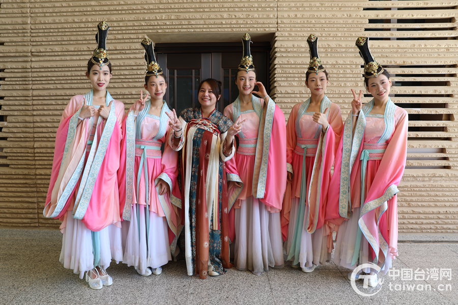 穿汉服,学礼仪,背凉州词……两岸媒体人梦回汉唐 醉享传统文化盛宴