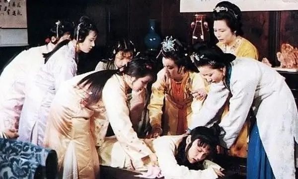 红楼梦里的年龄真的是黑洞吗？贾宝玉一家人的年龄，终于梳理清了！_腾讯新闻