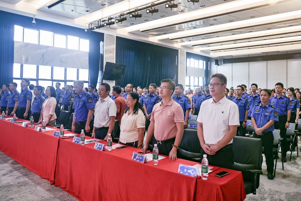 4.7万环卫工齐动员！今起东莞每周“全城大清洁”