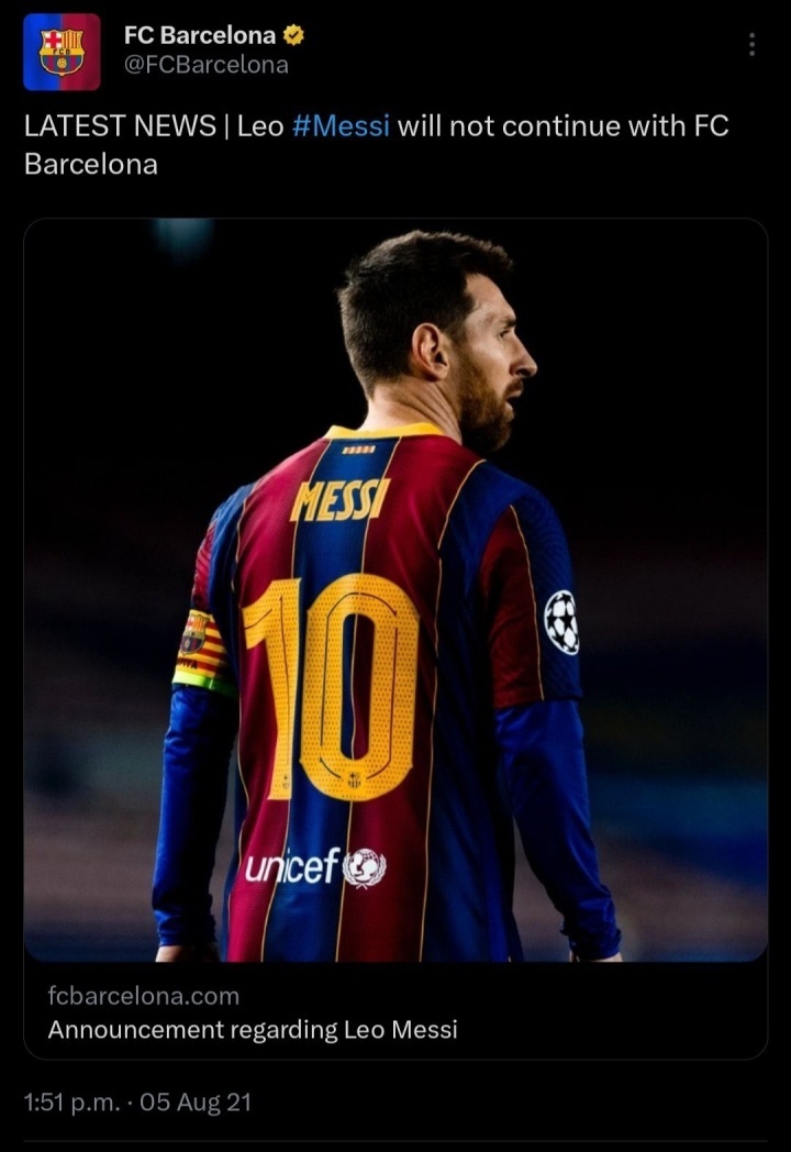 转眼四年 2021年的今天,巴萨官宣梅西离队,结束21年红蓝生涯