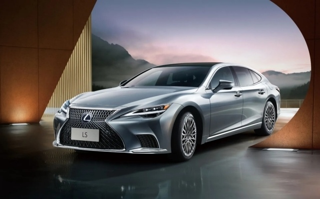 电鳗汽车:探索雷克萨斯ls:驾驶体验的新境界_腾讯新闻