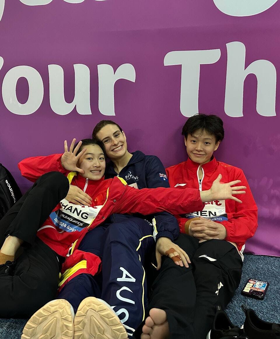 陈艺文跟澳洲选手说个不停，英语超流利原来靠自学-腾讯新闻