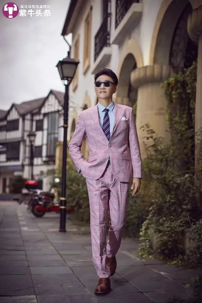 我74岁了!冻龄摩登爷爷又火了!