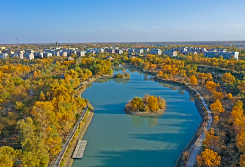走进铁门关 | 生态宜居三十三团,大漠风光摄影圣地_腾讯新闻