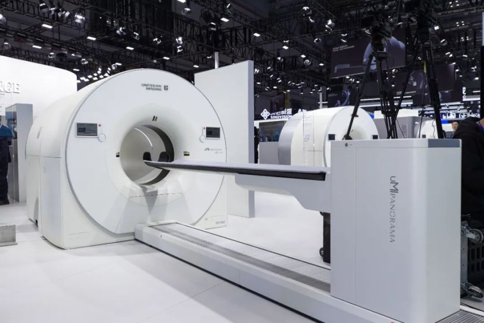 联影，又一次进化_腾讯新闻