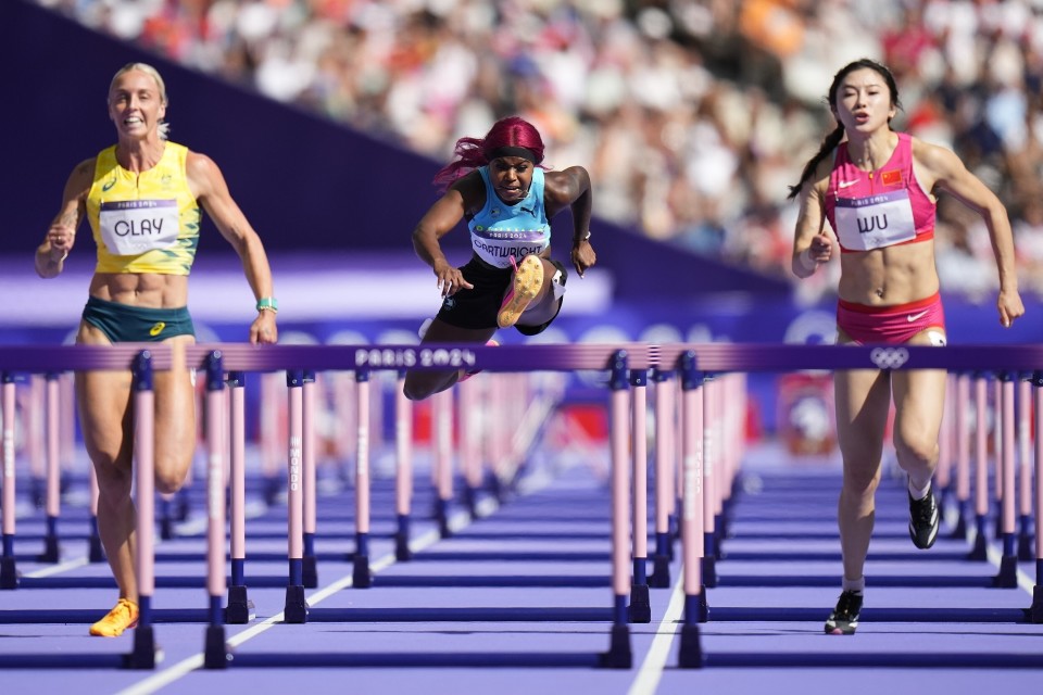 "吴艳妮此前告诉记者,从练习田径开始,她的目标就是达标奥运会,而这