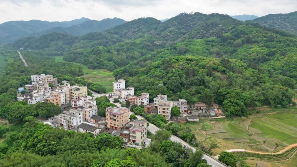 天气终于过去,阳光照进西江边小渔村——云浮市郁南县南江口镇下咀村