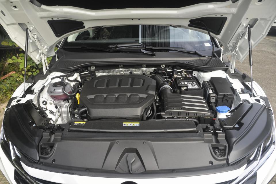 更换全新发动机,油耗降低,2024款"大众cc"开售,24.99万起_腾讯新闻