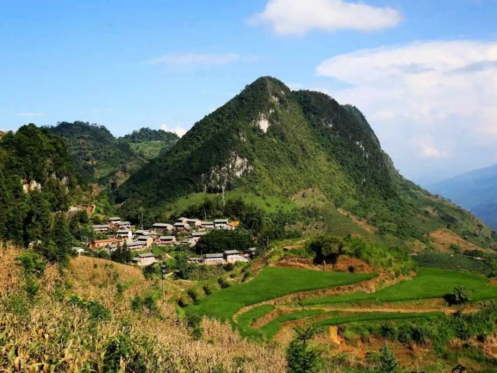 有一种叫云南的生活畅享文山丨麻栗坡名山风光如画