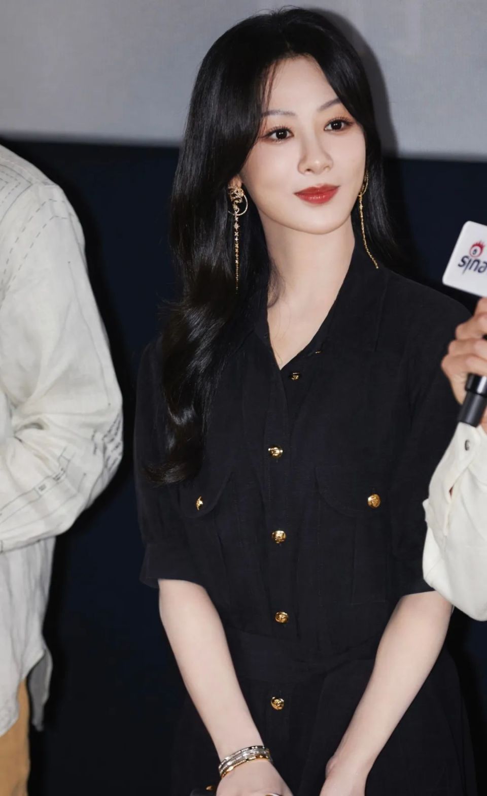 拿捏了八字刘海,就拿捏了杨紫的美貌