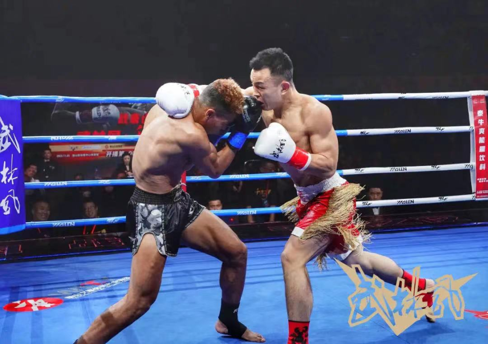 朝久裕贵兵败武林风!铁英华回归tko对手!-腾讯新闻