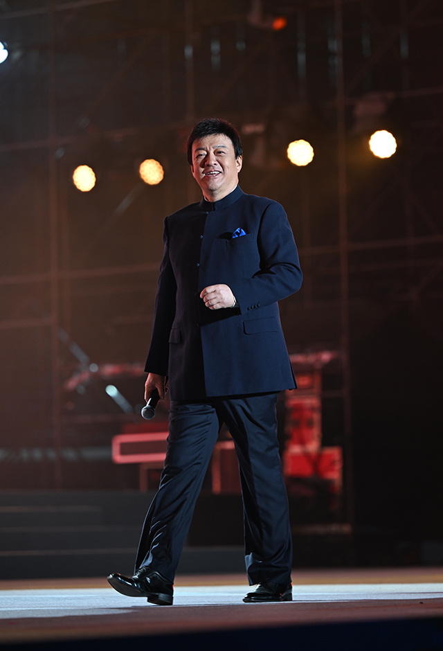 视频张佳春张也刘雨昕李现张杰镜头直击今夜怀化