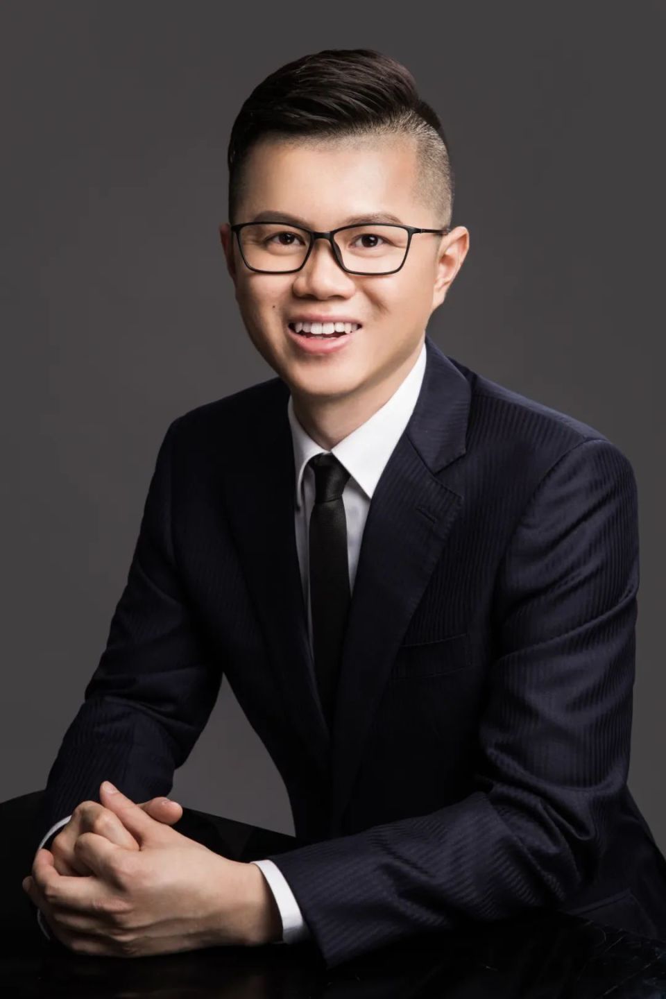 客户的个性化需求,镁伽从2019年开始将产品研发逻辑从标准化机器人