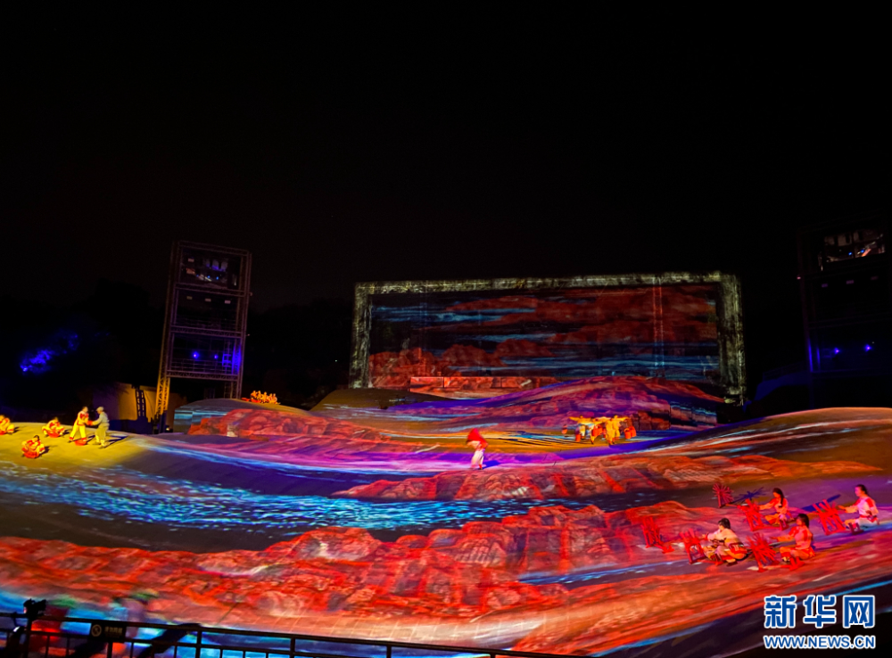 聚焦高质量发展|武乡正当"红"——第十二届八路军文化旅游节现场观察