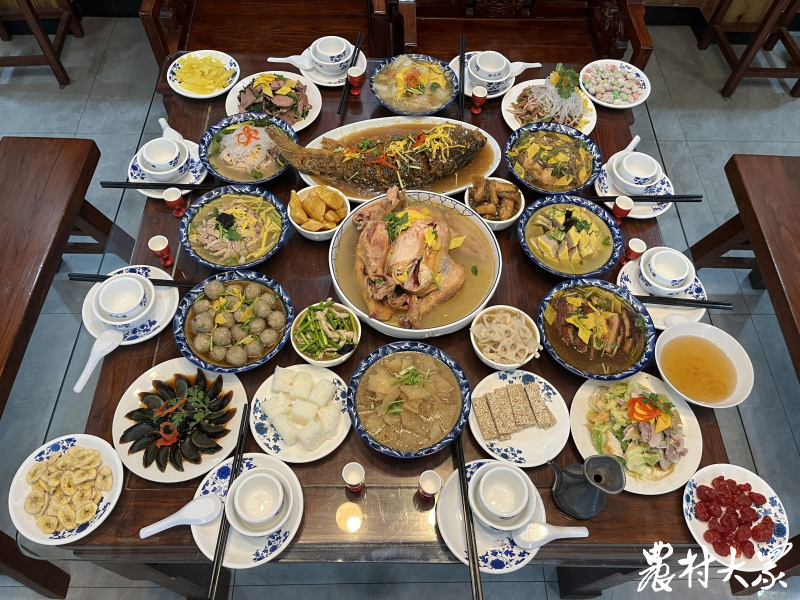 张兆勇说:"宁阳四八席,过年家家都得吃上一桌,尤其是大年初二姑爷来了