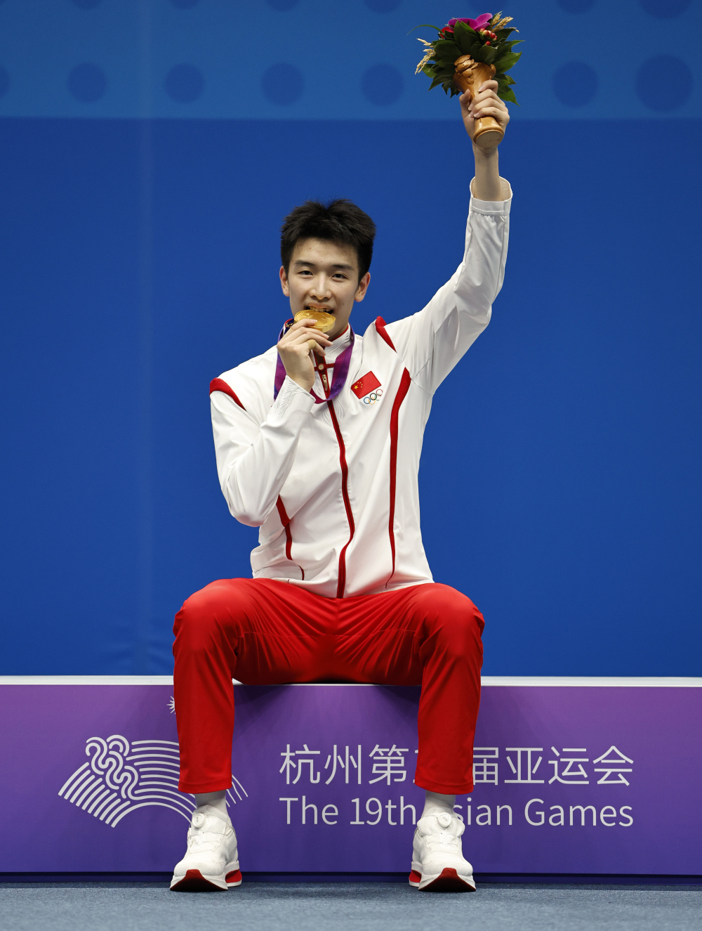 羽毛球男子单打中国选手李诗沣夺冠3