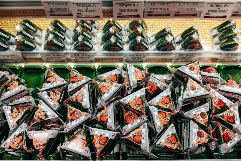 一片保鲜膜含有9000多种化学物质,这是它可能对细胞造成的改变_腾讯