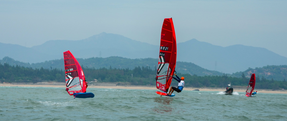 帆船——男子水翼帆板级：广东队毕焜夺冠