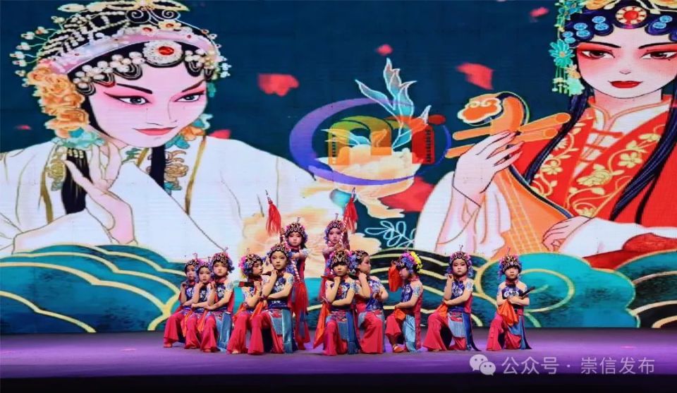 崇信:美育之花悄然绽放 艺术展演活力涌动