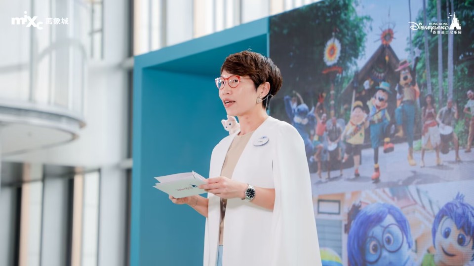 香港迪士尼乐园度假区市务总监陈佩珊据介绍,这个夏季,香港迪士尼将
