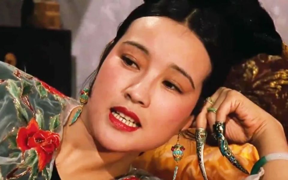把讨厌的人都熬死，刘晓庆终于赢了