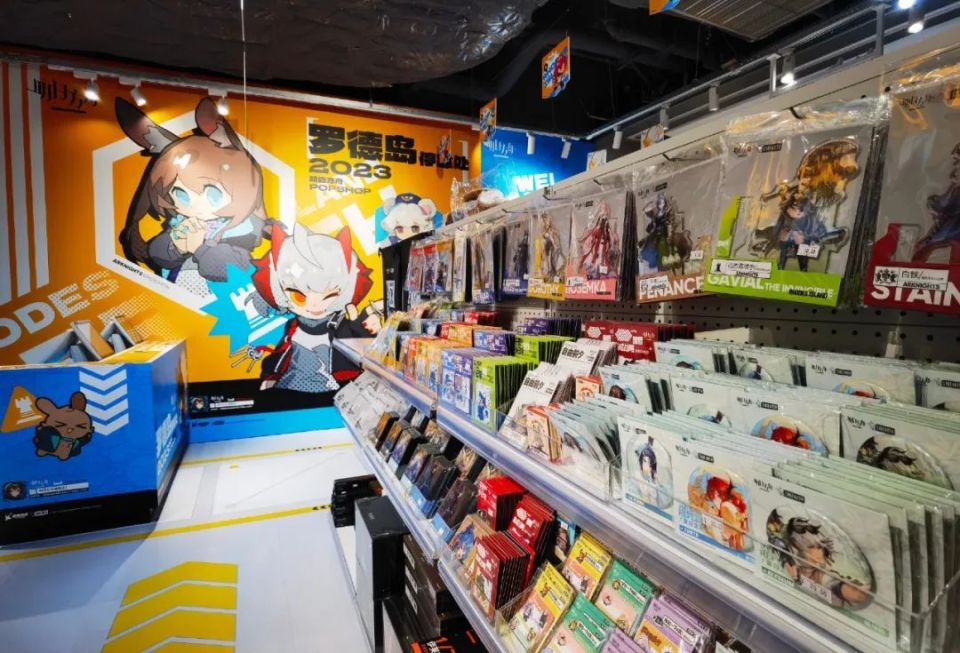 米哈游吧唧销量上亿背后:国产游戏谷子产业图谱