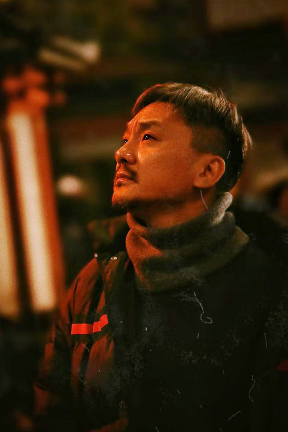 年度导演费振翔：“把《山花烂漫时》当作一部偶像剧来拍”_腾讯新闻