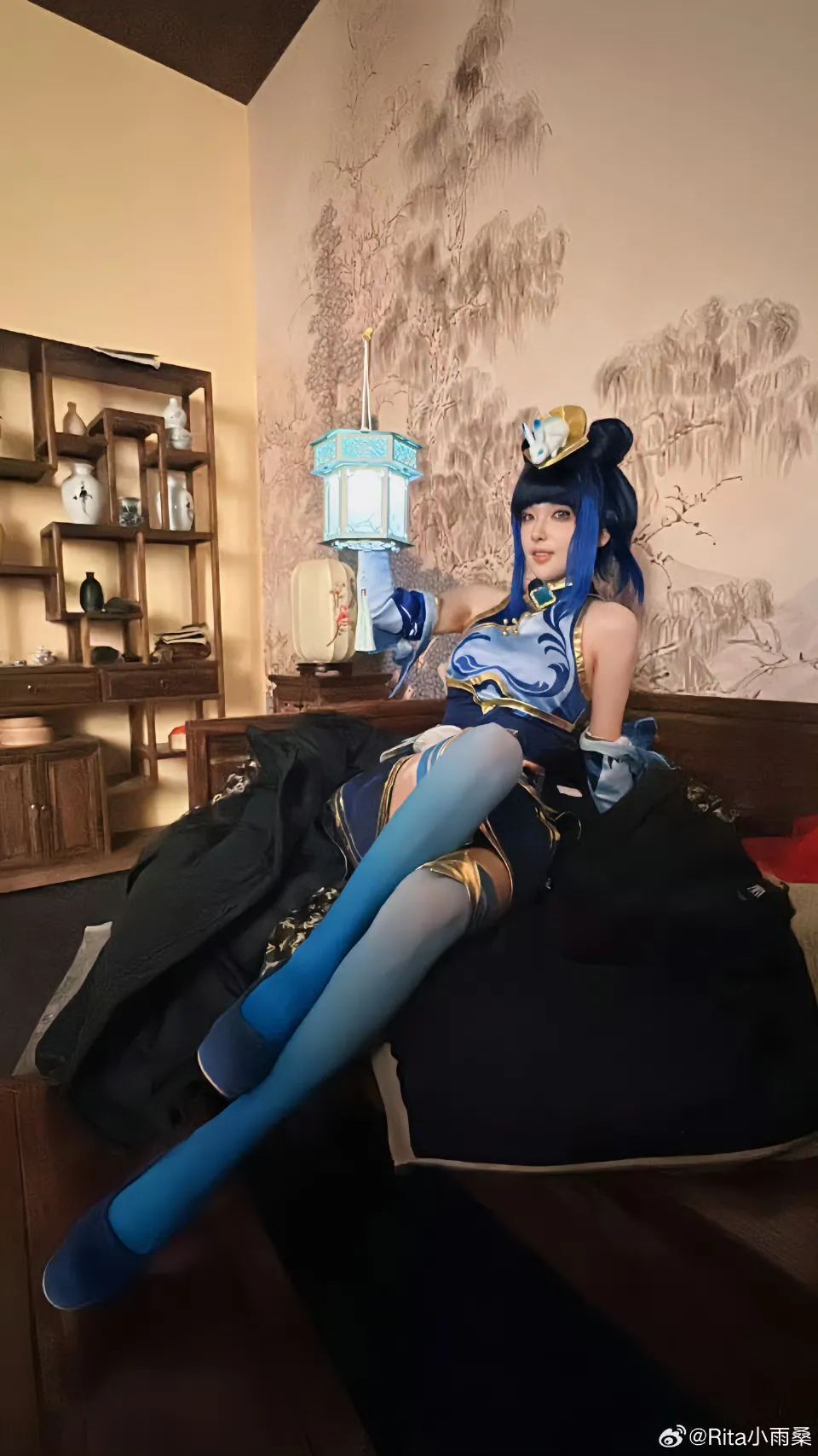 曝rita王记得深夜喝酒喝到断片?网友:同事变情侣?骆歆怎么说?