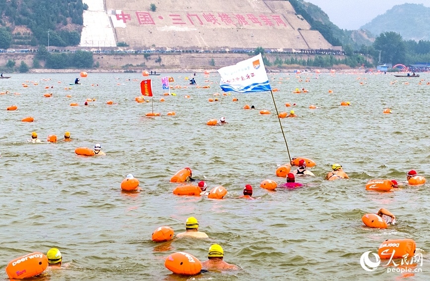 三门峡横渡母亲河图片