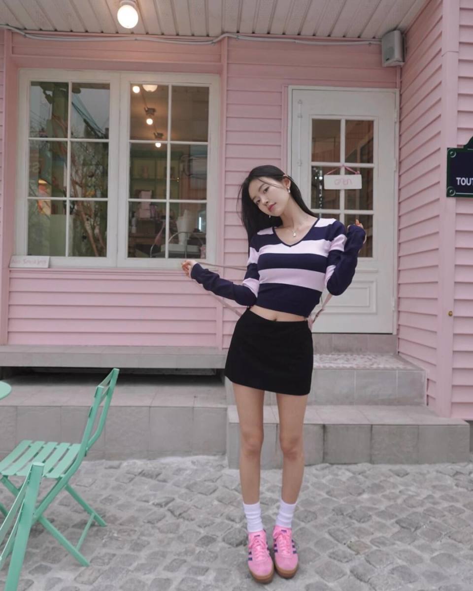 没见过这种尺度的 soda!「付费写真」卖爆,还狂秀球鞋!