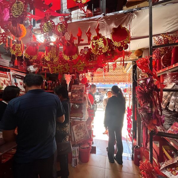 探访小城"十一"婚庆市场:婚礼扎堆,酒店提前一年开始预订|双节消费