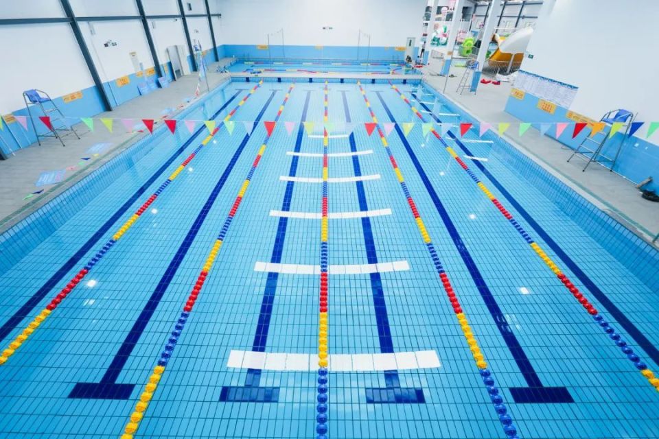 东莞多个镇街公布游泳池名单!