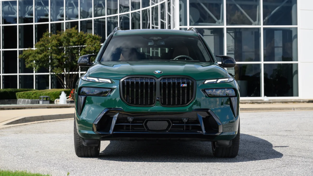 豪华大气而又运动宝马x7m60i大量实拍图发布