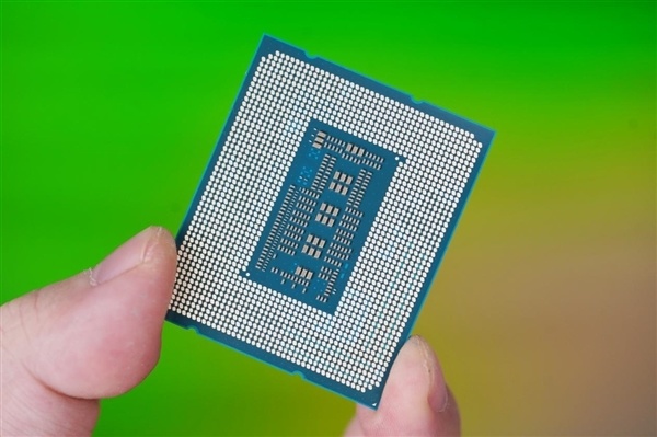 再创intel天花板!酷睿i9-14900k/i7-14700k图赏_腾讯新闻