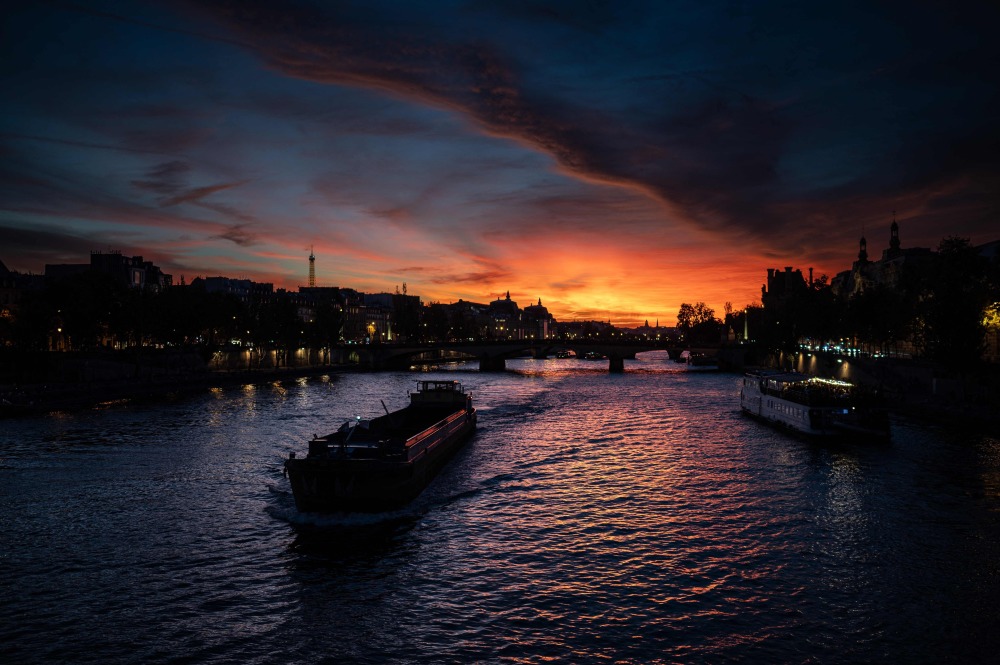 法国日落塞纳河畔
