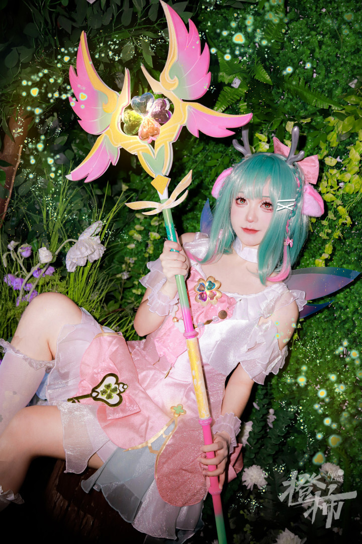 在杭州第一家cosplay自拍馆里,少年们扮演着不同的人生_腾讯新闻